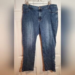 Charlie B Blue Frayed Hem Stretch Plus Jeans Size 18 (27in Inseam)